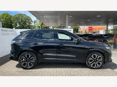 Used Renault Austral Iconic Esprit Alpine 200 HP (147 kW) 2025 Black  SUV
