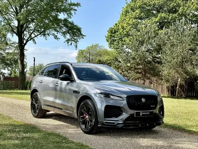 Second-hand Jaguar F-Pace R-Dynamic 2022 Gri SUV