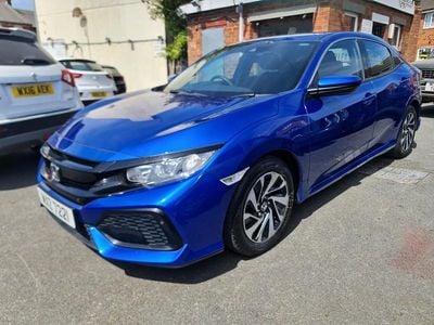 Used Honda Civic SE 2019 Blue Hatchback