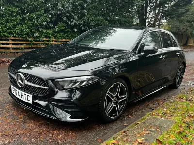 Usado Mercedes A180 Executive 136 HP (100 kW) 2025 Preto Citadino