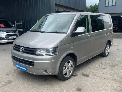 Second-hand VW Transporter Highline 140 CP (102 kW) 2014 Bej Van