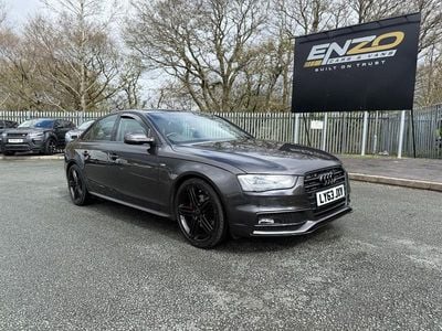Begagnad Audi A4 S-Line 2014 Grå Sedan
