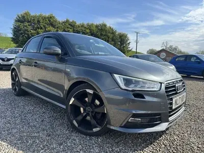 Używany Audi A1 S-Line 2017 Szary Hatchback