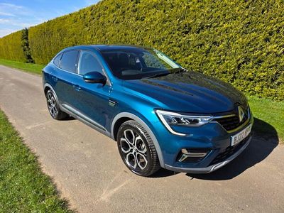 Begagnad Renault Arkana Version S 2022 Blå SUV