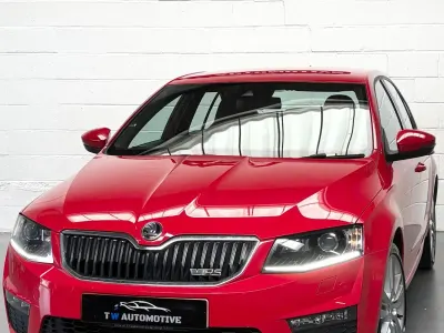 Used Skoda Octavia vRS 150 HP (110 kW) 2015 Red Estate