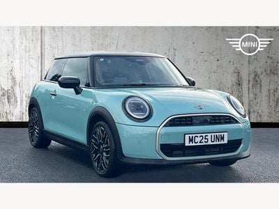 Used Mini Cooper Hatch 161 HP (118 kW) 2025 Green Hatchback