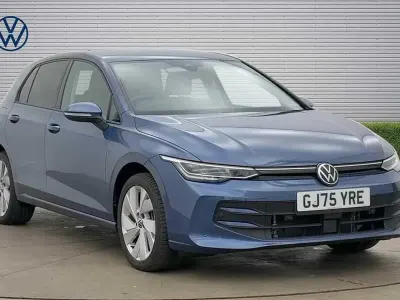 Used VW Golf VIII Match 204 HP (150 kW) 2025 Blue Hatchback