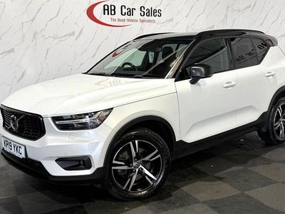 Used Volvo XC40 R-Design 2019 White SUV