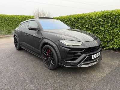 Black Used 2021 Lamborghini Urus SUV | £149,995 (Expensive)