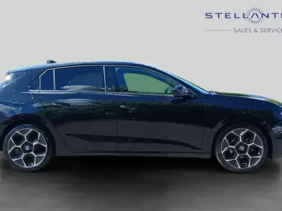 Used Vauxhall Astra Ultimate 128 HP (94 kW) 2025 Black Hatchback