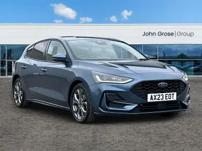 Używany Ford Focus ST-Line 2023 Niebieski Hatchback