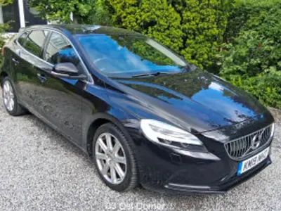 Used Volvo V40 Inscription 2019 Black Hatchback