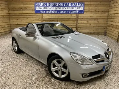 Käytetty Mercedes SLK280 231 HP (169 kW) 2009 Hopea Avoauto