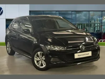 Used VW Polo Edition 95 HP (69 kW) 2019 Deep black pearlescent Hatchback