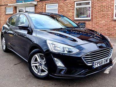 Used Ford Focus Zetec 125 HP (91 kW) 2018 Black Hatchback