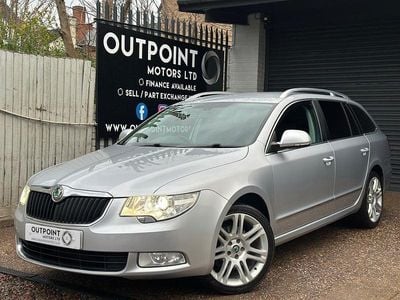 Silver Used 2013 Skoda Superb Elegance Estate | £7,800 (Fair price)