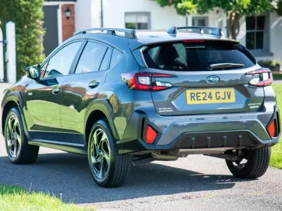 Usado Subaru Crosstrek 136 CV (100 kW) 2024 Gris SUV