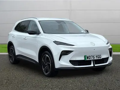 Käytetty MG MG5 EV Trophy 114 kW (156 HP) 2026 Valkoinen Farmari