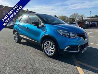 Used Renault Captur Dynamique 90 HP (66 kW) 2016 Blue SUV
