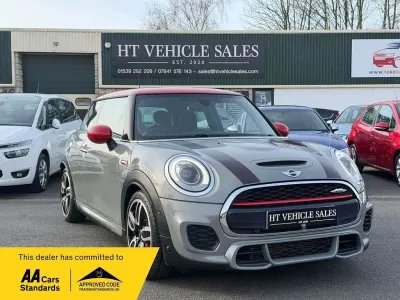 Begagnad Mini John Cooper Works Hatch 231 HK (169 kW) 2015 Grå Halvkombi