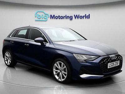 Begagnad Audi A3 Sportback e-tron Sport 204 HK (150 kW) 2025 Blå Halvkombi