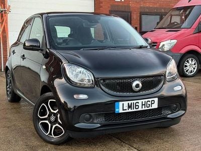 Black Used 2016 Smart ForFour Premium Hatchback | £3,890 (Fair price)