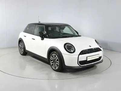 Used Mini Cooper Classic 2025 White Hatchback