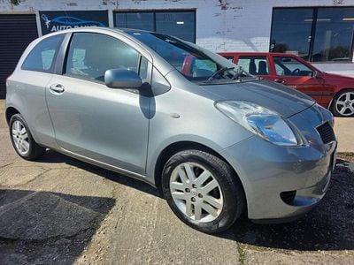 Used Toyota Yaris 2008 Silver Hatchback