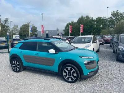 Używany Citroën C4 Cactus Flair 2015 Niebieski Hatchback