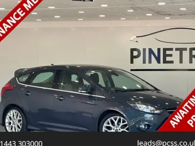 Used Ford Focus Zetec 115 HP (84 kW) 2014 Grey Hatchback