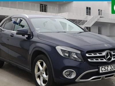 Mercedes GLA220