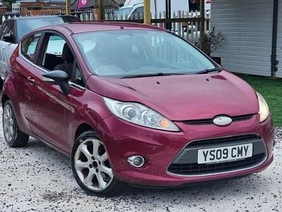 Used Ford Fiesta Zetec 2009 Red Hatchback