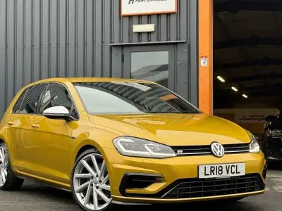 Used VW Golf VII R 310 HP (228 kW) 2018 Yellow Hatchback