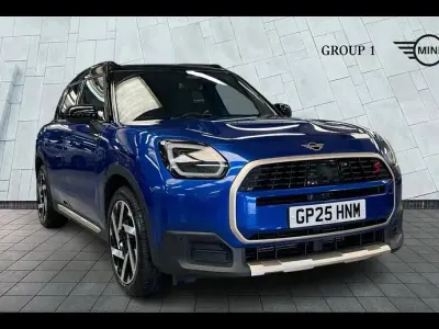 Used Mini Countryman Exclusive 215 HP (158 kW) 2025 Blue SUV