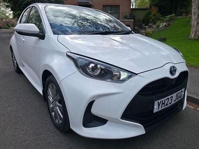 Gebraucht Toyota Yaris Hybrid 116 PS (85 kW) 2023