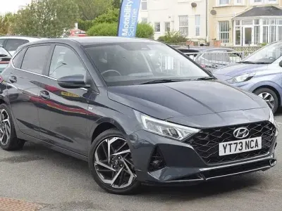 Used Hyundai i20 Premium 101 HP (74 kW) 2023 Grey Hatchback
