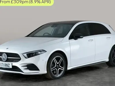Usado Mercedes A250 AMG Line Premium Plus 218 HP (160 kW) 2021 Branco Citadino