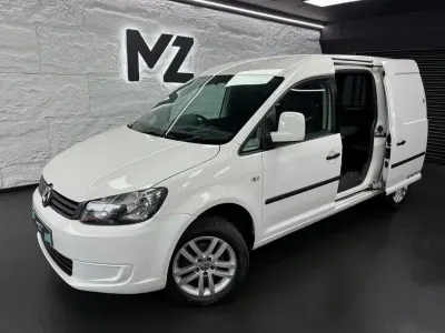 Used VW Caddy 108 HP (79 kW) 2012 White MPV