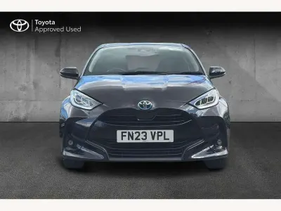 Used Toyota Yaris Hybrid Design 116 HP (85 kW) 2023 Black Hatchback