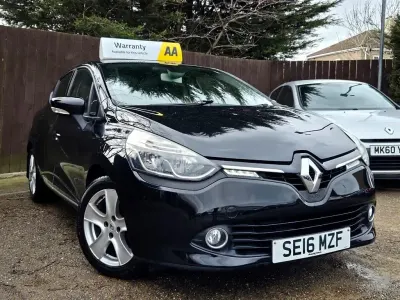 Used Renault Clio Dynamique 75 HP (55 kW) 2016 Black Hatchback