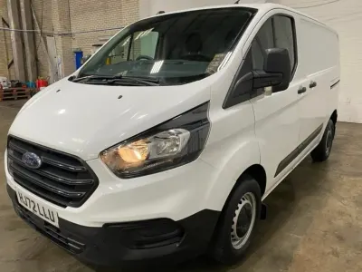 Used Ford Transit Custom 105 HP (77 kW) 2022 White Sedan