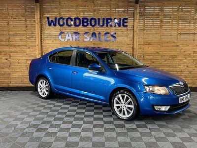 Used Skoda Octavia Elegance 140 HP (102 kW) 2013 Blue Hatchback
