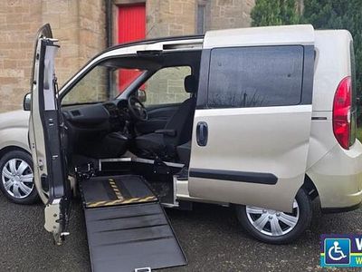 Beige Used 2011 Fiat Doblò Dynamic MPV | £6,950 (A bit pricey)