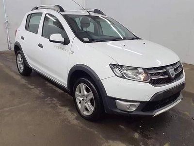 Used 2014 Dacia Sandero Lauréate | £4,999 (Fair price)