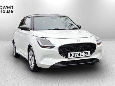 Used Suzuki Swift 82 HP (60 kW) 2024 White Hatchback
