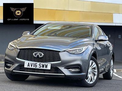 Infiniti Q30