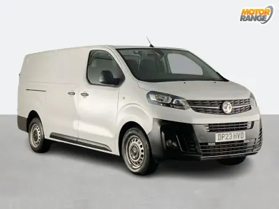 Gebraucht Vauxhall Vivaro 100 PS (73 kW) 2023 Weiß Van / Kleinbus