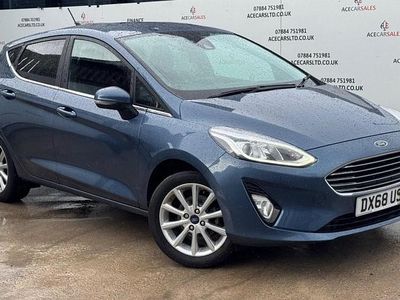 Used Ford Fiesta Titanium 100 HP (73 kW) 2019 Blue Hatchback