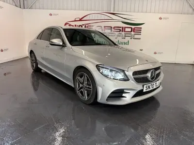 Używany Mercedes C220 AMG Line Premium 194 KM (142 kW) 2020 Srebrny Sedan/Limuzyna