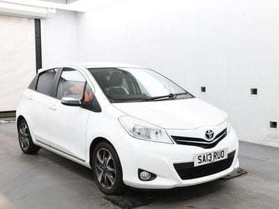 Used Toyota Yaris Trend 2013 White Hatchback